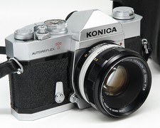 Konica Autoreflex T con