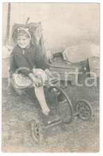 1940 ca GERMANIA Bambina gioca con un triciclo in campagna - Foto 9x14 cm