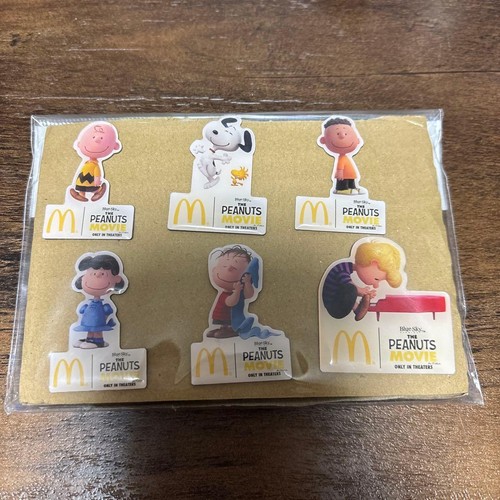 Mcdonald snoopy pins - mcdonald's,