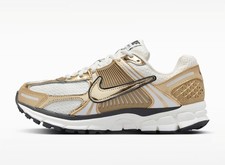 Nike Zoom Vomero 5 WMNS Gold