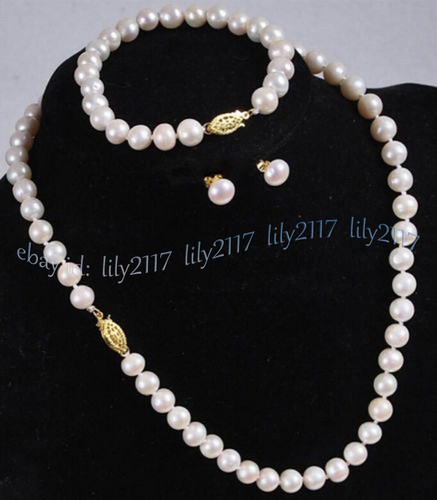 Set orecchini collana
