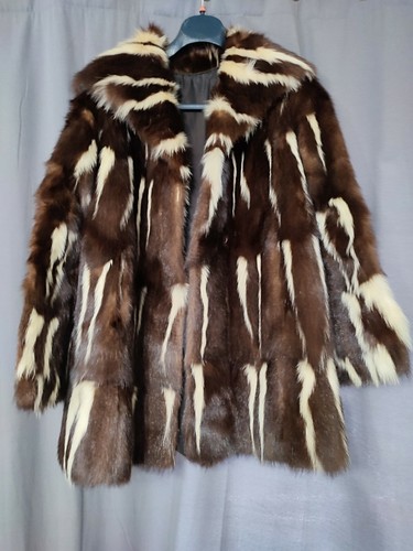Pelliccia marrone scuro - pelliccia,