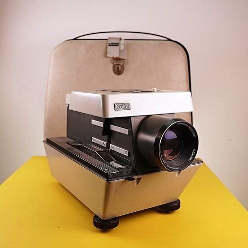 Proiettore vintage con - vintage,