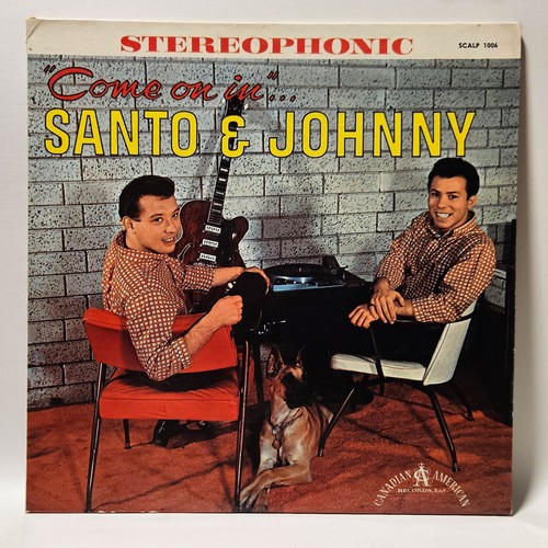 Santo johnny come - &, in