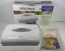 Rival Seal A Meal VS230 Sistema di sigillatura sottovuoto per alimenti con sacchetti e rotolo - SCATOLA APERTA