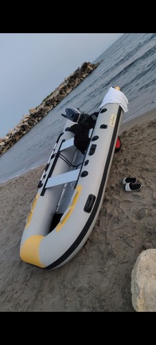 Gommone con motore accessori - gommone,
