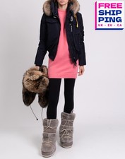 RRP€990 PARAJUMPERS piumino