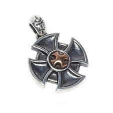 Scudo croce in argento