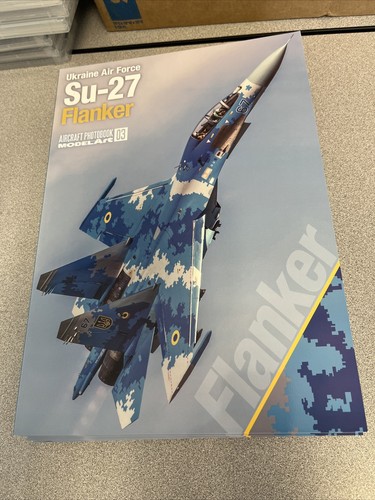 Model art aircraft photobook - art,