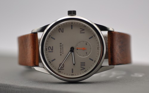 Nomos glashütte club campus - nomos,