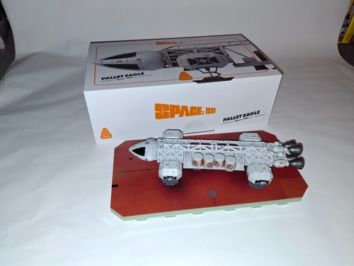 Space 1999 eagle - space,