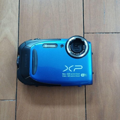 Fotocamera digitale compatta