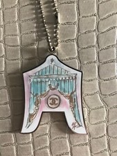 CHANEL CIONDOLO/PORTACHIAVI IN METALLO