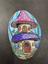 Sassi dipinti a mano