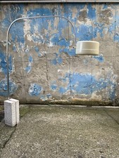 Lampada Reggiani Da Pavimento Piantana Ad Arco Modernariato ‘70 Base Cemento