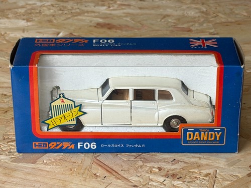 Tomica dandy f06 rolls - 1:43,
