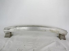 8P4807309B TRAVERSA PARAURTI