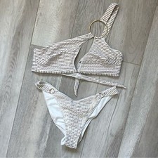 Costume da bagno Pin Up Stars a righe monospalla ritagliato top + fondo sfacciato scrunch