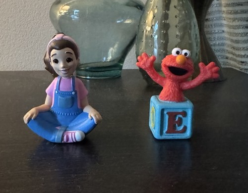 Miss rachel elmo - miss,