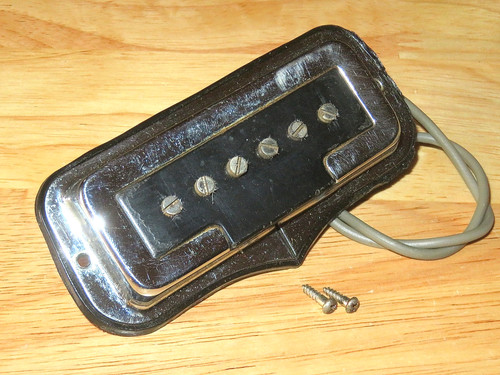 Fender 1967 dearmond - fender, cromo