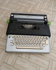 Macchina da Scrivere VINTAGE