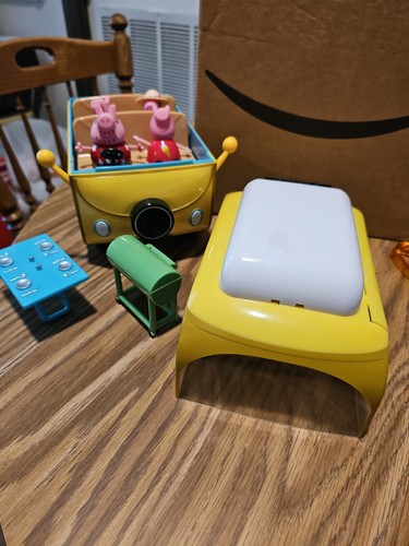 Peppa pig camper van - pig, con
