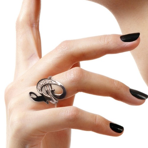 Anello con iniziale in - con,