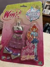Set Outfit bambola Winx Bloom