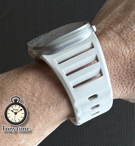 Cinturino silicone sportivo - in,