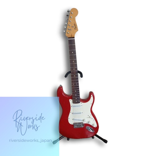 Squier fender bullet - by,