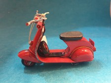 Modellino Vespa in Latta metallo Scala 1/18 Rosso
