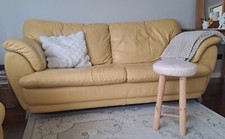 Divano in pelle prezzo trattabile