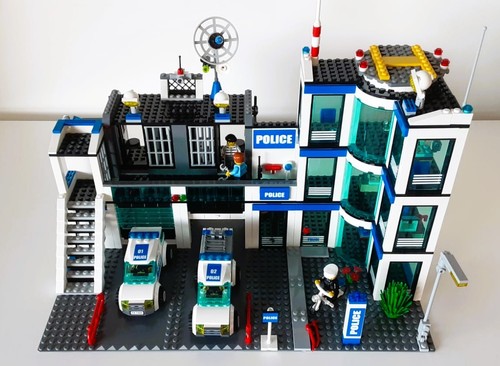 Lego 7498 city - city, station