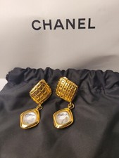 Orecchini vintage Chanel con