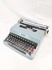 Vintage Olivetti Lettera 32