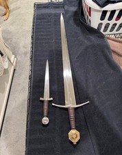 UBR Personalizzato Fatto a Mano D2 Acciaio Medievale Armatura PUGNALE e Spada con Fodero in Pelle