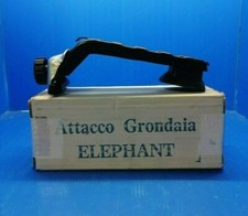 ATTACCO A GRONDAIA PER AUTO D'EPOCA ETC.