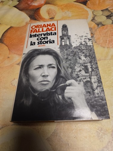 Intervista con storia - con, la