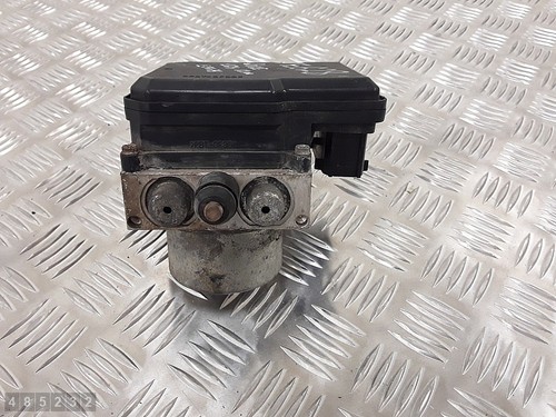 2012 nissan juke abs - nissan,
