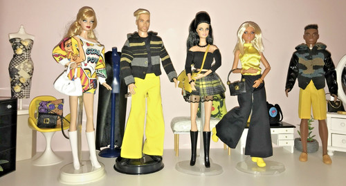 Barbie black label ken - black,