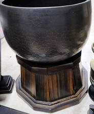 Soka Gakkai set campana