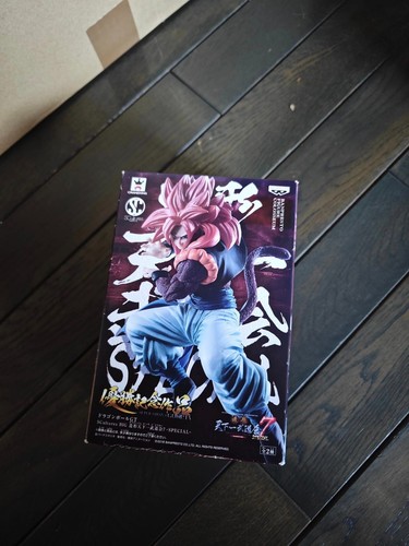 Dragon ball scultures - gt, big
