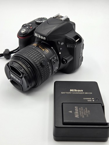 Nikon d3300 dslr - nikon,