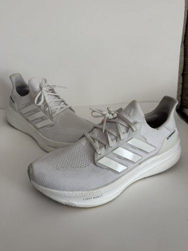 Adidas ultraboost triple - adidas,