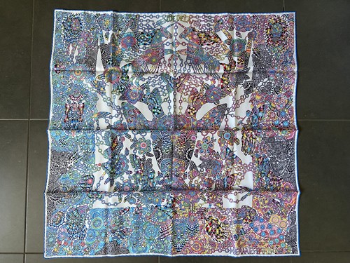 Foulard carré hermès soie - hermès, en
