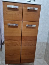 mobile bagno sospeso