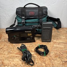 VIDEOCAMERA PANASONIC NV-R10 VHS-C + CARICATORE CUSTODIA FUNZIONANTE