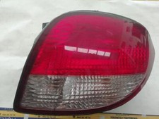 faro posteriore destro per