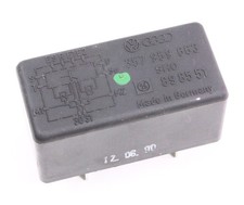 Seat Belt Relay Restraint
