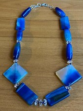 Collana in AGATA Blu con elementi in Quarzo Ialino - Lungh. Totale 68 cm